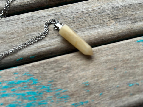 Pale Yellow Stone Pendant Necklace